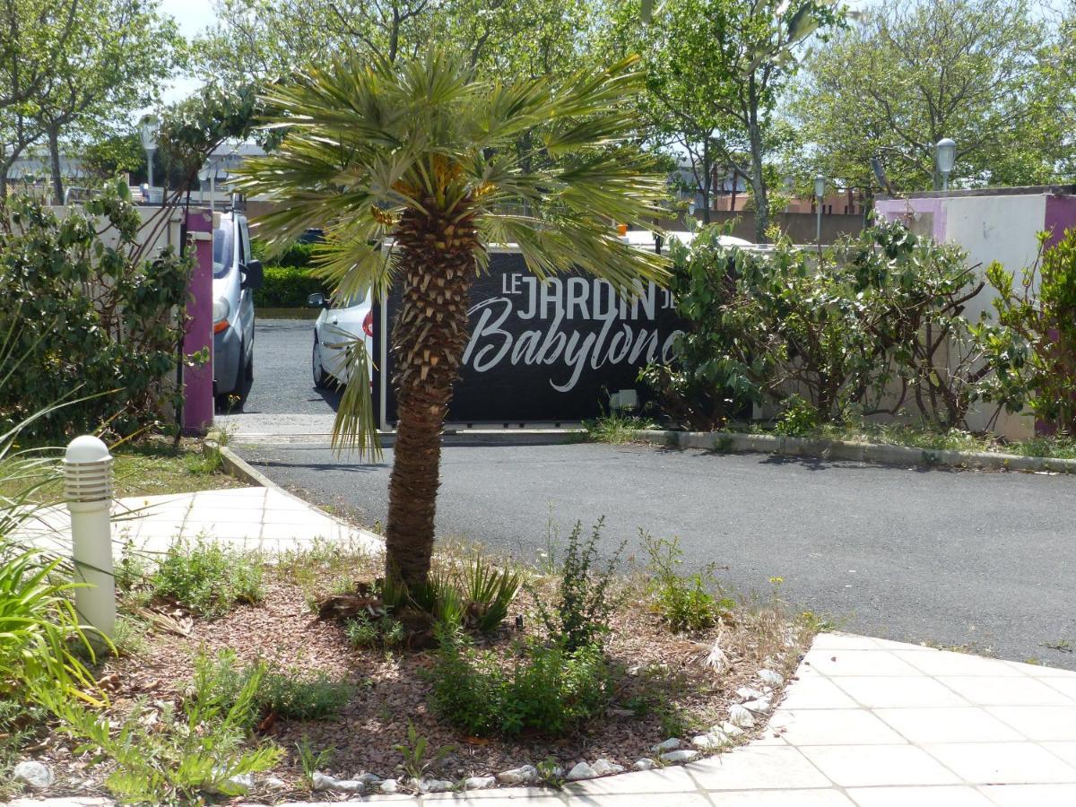Le Jardin De Babylone "Reserve Aux Couples Uniquement" Agde Exterior foto