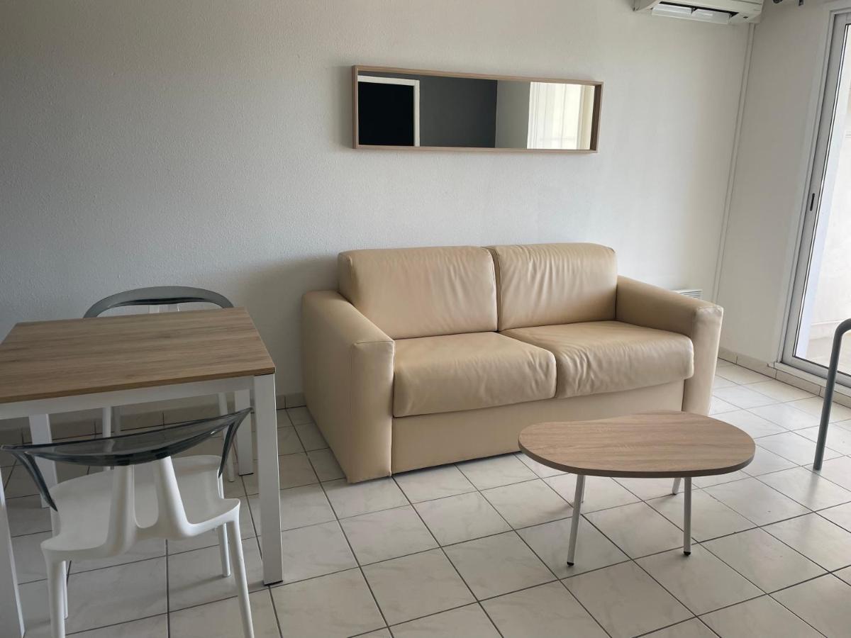 Le Jardin De Babylone "Reserve Aux Couples Uniquement" Agde Exterior foto